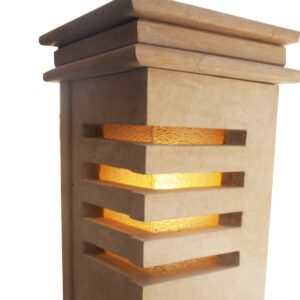 Borne éclairage jardin en marbre BE04