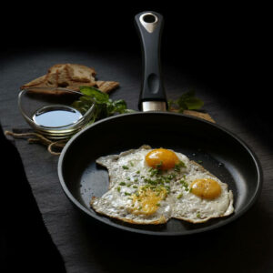 Poêle à sauter en fonte léger AMT gastro 24 / 28cm