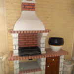 Barbecue en béton avec extension