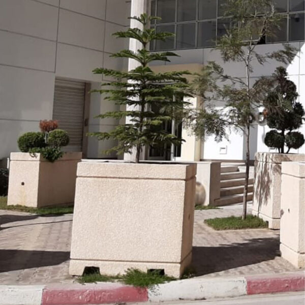 Bac a fleur géant en béton Réf BFG120 couv