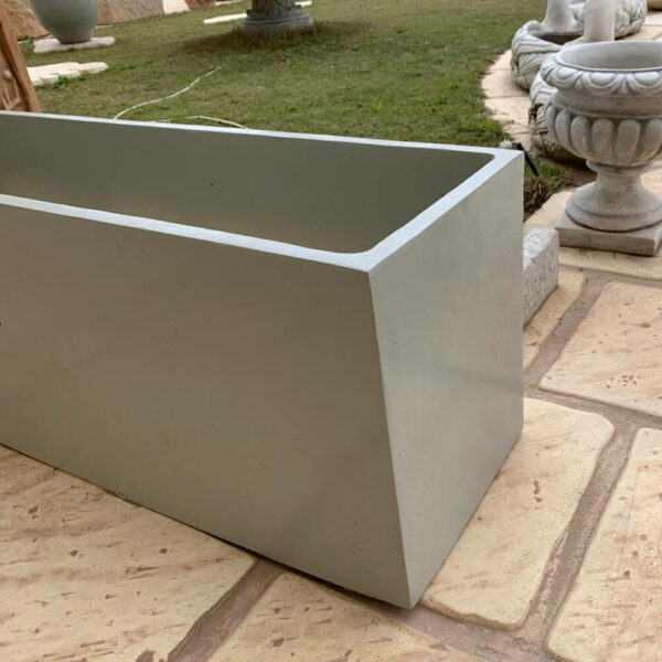 Bac a fleur rectangulaire en GRC Ref BF09 fond