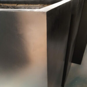 Bac à fleurs rectangulaire en résine BR100