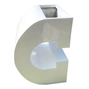 Pot de Fleur en resine Forme D 70x70x100 cm