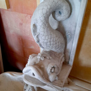 Fontaine murale forme poisson en béton fibré