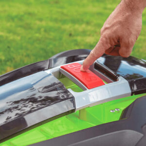 Robot tondeuse avec moteur brushless 70W