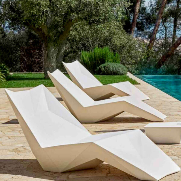 Chaise longue 3D en resine ref VRTR58167 couv2