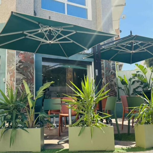 Jardiniere rectangulaire en resine Ref VRJR20 reel