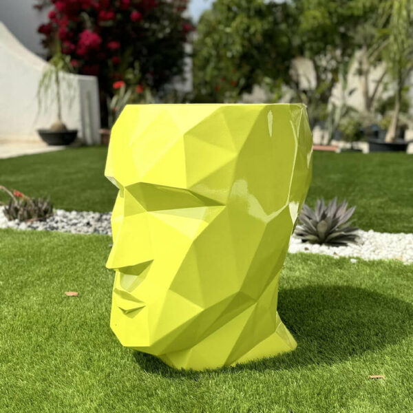 Pot en resine modèle visage H70 reel