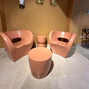 Fauteuil elégante en résine VENYL70