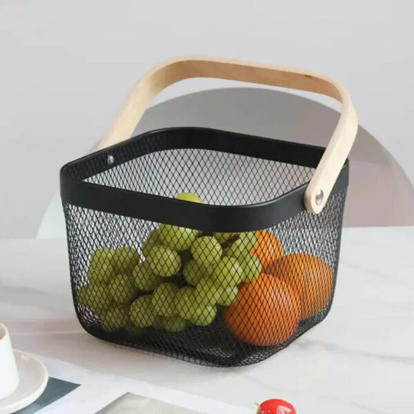 Panier de fruits et légumes en metal noir