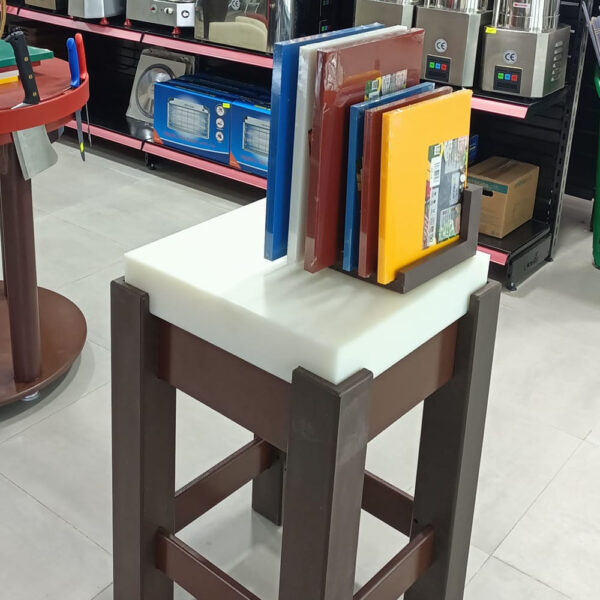 Planche de découpe en polyéthylène 40x30x2cm reel2