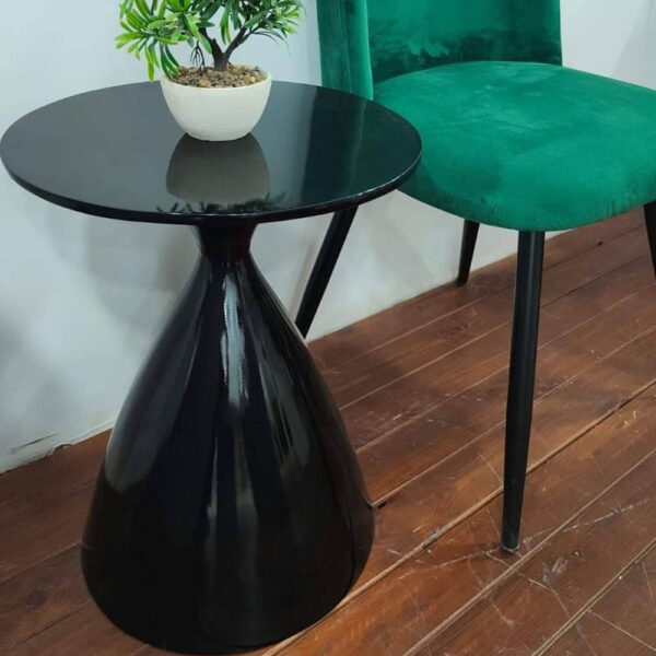 Table d’appoint en résine H50 D40 cm couverture