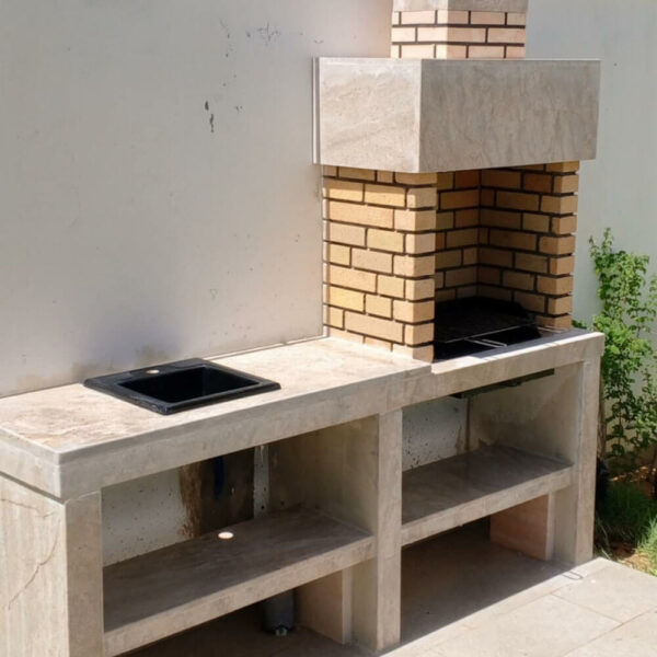 Barbecue en marbre et briques refractaire BM05 couv