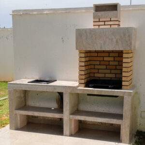 Barbecue en marbre et briques refractaire BM05