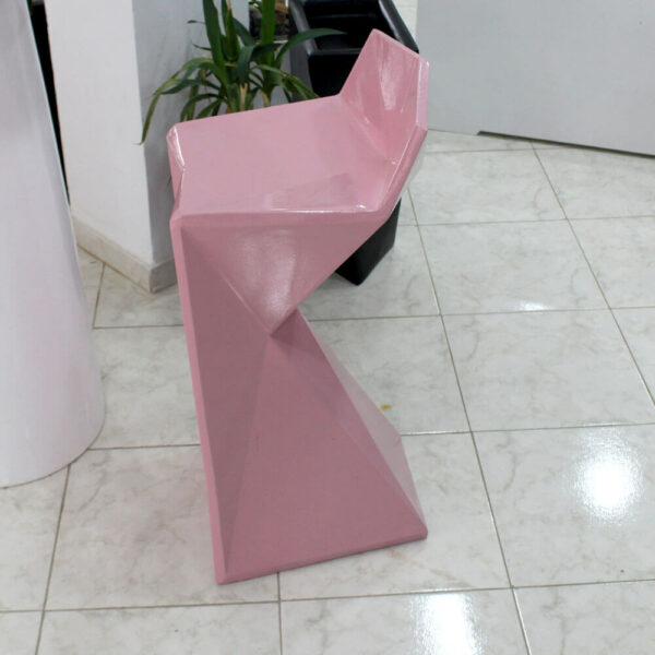 Tabouret haute moderne en résine reel