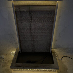 Cascade d’eau murale extérieur en marbre CMM01