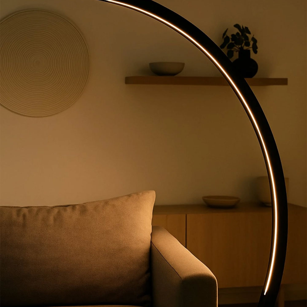 Lampadaire-de-salon-modele-Arc