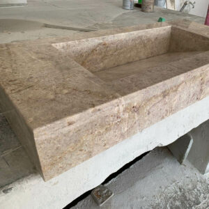 Lavabo suspendue en marbre Kadhel gris rosé LMK70