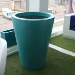 Pot conique geant en resine diametre 80cm reel