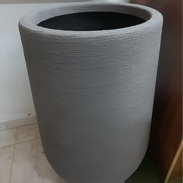 Pot de fleur conique en béton leger modèle TERRA70 reel3