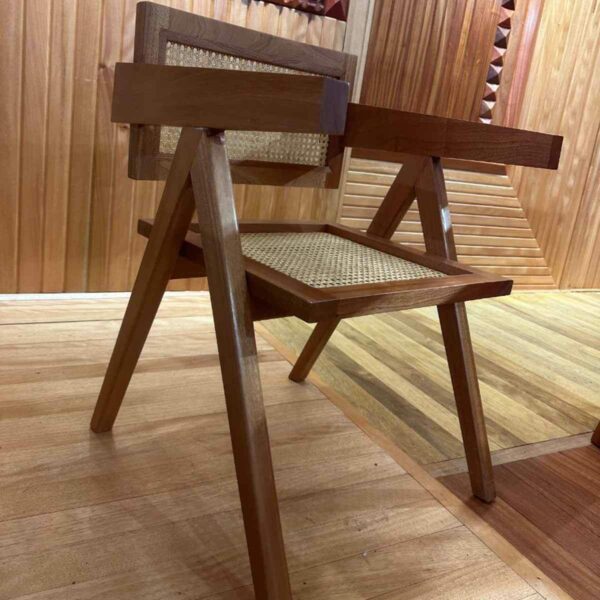 chaise en bois africain modele kanari reel2