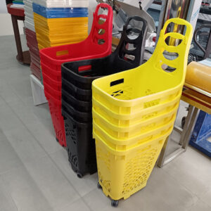 Panier à roulettes en plastique MonoBloc de 75L