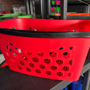 Panier de magasin en plastique de 28L