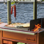Barbecue au charbon en acier corten et inox modèle PEDRO couv3